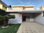 Casa de Condomínio para venda em Lenheiro em Valinhos...