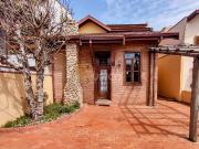 Casa de Condomínio para venda em Lenheiro em Valinhos...