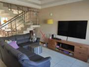 Casa de Condomínio para venda em Loteamento Villaggio Di...