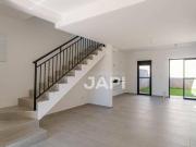 Casa de Condomínio para venda em Medeiros de 89.00m² com...