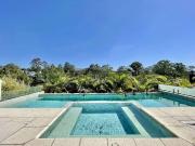 Casa de Condomínio para venda em Moinho Velho em Cotia...