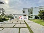 Casa de Condomínio para venda em Palos Verdes em...