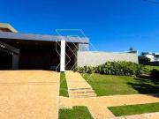 Casa de Condomínio para venda em Parque Das Esmeraldas...