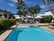 Casa de Condomínio para venda em Jardim Botânico sousas...