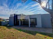 Casa de Condomínio para venda em Residencial Jardim...