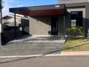 Casa de Condomínio para venda em Residencial Vila...