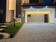 Casa de Condomínio para venda em Roncáglia em Valinhos...