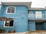 Casa de Condomínio para venda em Santa Cândida em...