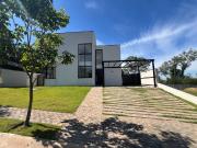 Casa de Condomínio para venda em Santa Cândida em...