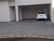 Casa de Condomínio para venda em Santa Cruz em Valinhos...