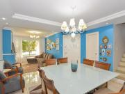 Casa de Condomínio para venda em Santa Felicidade de...