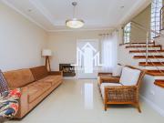 Casa de Condomínio para venda em Santa Felicidade em...