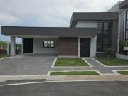 Casa de Condomínio para venda em Swiss Park em Campinas...