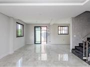 Casa de Condomínio para venda em Tingui em Curitiba...