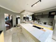 Casa de Condomínio para venda em Vila Nova Sorocaba em...