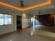 Casa de condomínio Sobrado com 4 quartos, Jardim Ibiti...