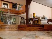 Casa de Diseño Clásico 453m² 4 Recámaras Barandal de...