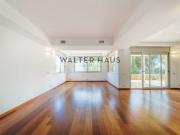 Casa de diseño reformada con espectaculares vistas al...