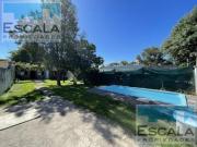 CASA DE DOS DORM CON JARDIN Y PILETA EN VENTA GRANADERO...