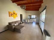 Casa de dos dormitorio con patio y pileta en Capitan...