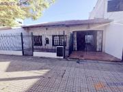 Casa de dos Dormitorios con cochera