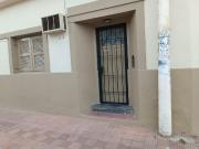 Casa de dos dormitorios con patio