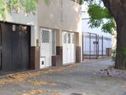 Venta. PH de 2 dormitorios con cochera. 55 entre 19 y 20