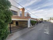 CASA DE DOS NIVELES EN VENTA CASA DE DOS NIVELES EN VENTA