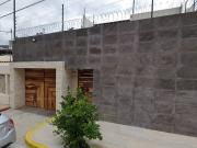 Casa de dos niveles en venta en costa azul acapulco