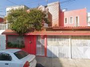 Casa de dos niveles en venta en iztacalco cdmx