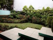 Casa de dos niveles y alberca en Venta a Dos Cuadras de...