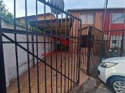 Casa de Dos Pisos con 2 Dormitorios, 1 Baño, Villa...
