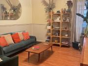 Casa de dos pisos con jardín Col. Del Valle Centro