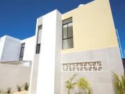 Casa de dos pisos y dos habitaciones, Caucel