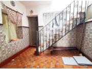 ¡ CASA DE DOS PLANTAS, CON 10 M2 DE FACHADA, CON AZOTEA...