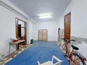 Casa de dos plantas en Beniajan