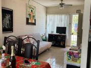 Casa de dos plantas en Colinas del Altar, Temixco, Morelos