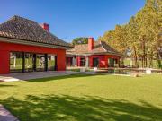 Casa de elegancia contemporánea en el corazón de La Moraleja