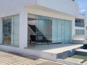 CASA DE ENSUEÑO AMOBLADA FRENTE AL MAR | CERRO AZUL