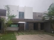 CASA DE ENTREGA INM EN Miraflores 1ra. Seccion, Centro,...