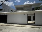 CASA DE ENTREGA INMEDIATA EN AV. CAOBA, PLAN TE...