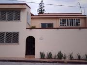 CASA DE ENTREGA INMEDIATA EN CALLE ENRIQUETA, COL. LOTES...