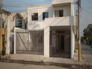 CASA DE ENTREGA INMEDIATA EN DE LOS JAZMINES, LAS...