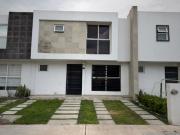 CASA DE ENTREGA INMEDIATA EN JAIME SABINES, COL....