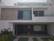 CASA DE ENTREGA INMEDIATA EN PASEO VALENCIA, PARQUE DE...