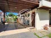 Casa de Esquina à Venda no Parque Vivamar em Ubatuba