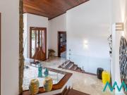 Casa de Esquina no Alphaville Residencial 10 Vendida...