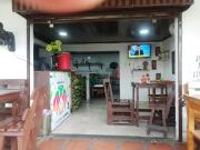 CÓD. 1036. OPORTUNIDAD, CASA DE ESQUINA PARA NEGOCIO, A...