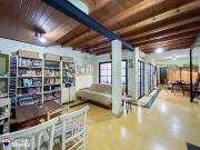 Casa de estilo céntrica. Lote 10x 30.Lote UC1