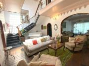 Casa de estilo colonial en venta en La Condesa